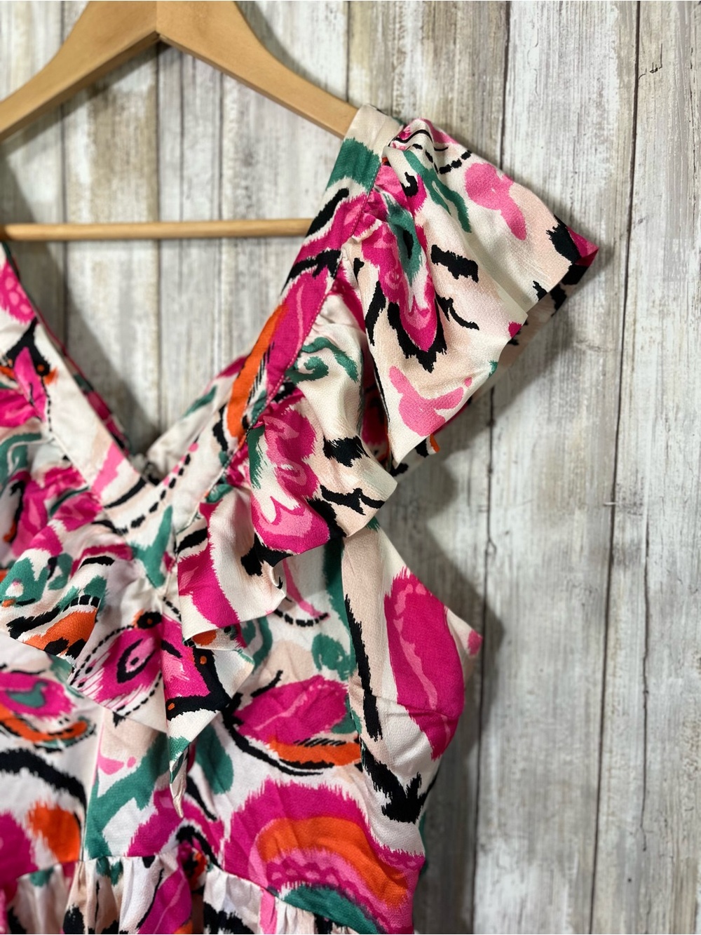 TCEC Ruffle Mini Dress Pink Abstract Print Flutter Sleeve Fit & Flare - Picture 2 of 5